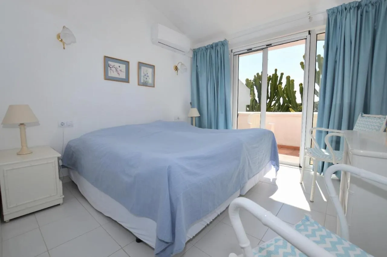 Holiday home Calahonda - Sleeps 6 - Parking - Garden - Pool Villa Sitio de Calahonda
