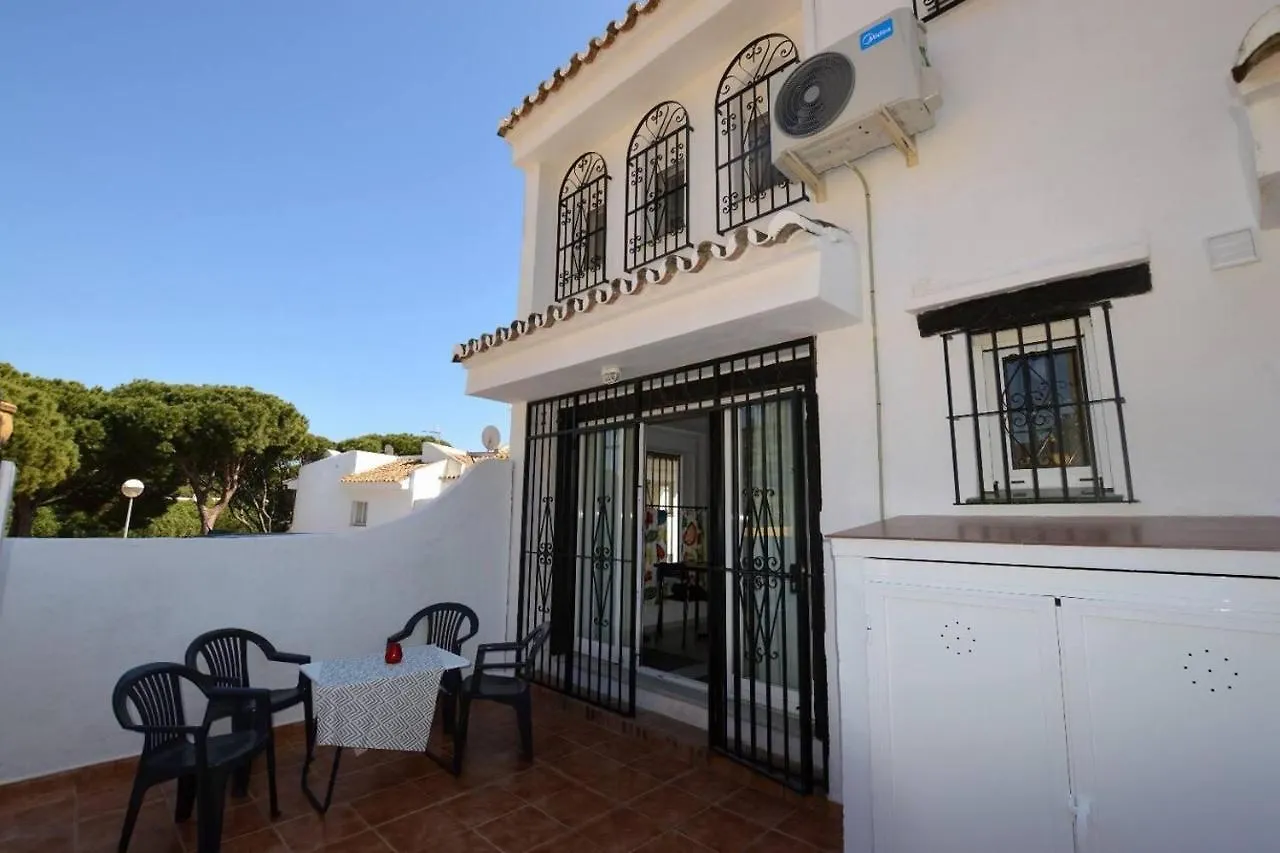 Calahonda - Sleeps 6 - Parking - Garden - Pool Villa Sitio de Calahonda Holiday home